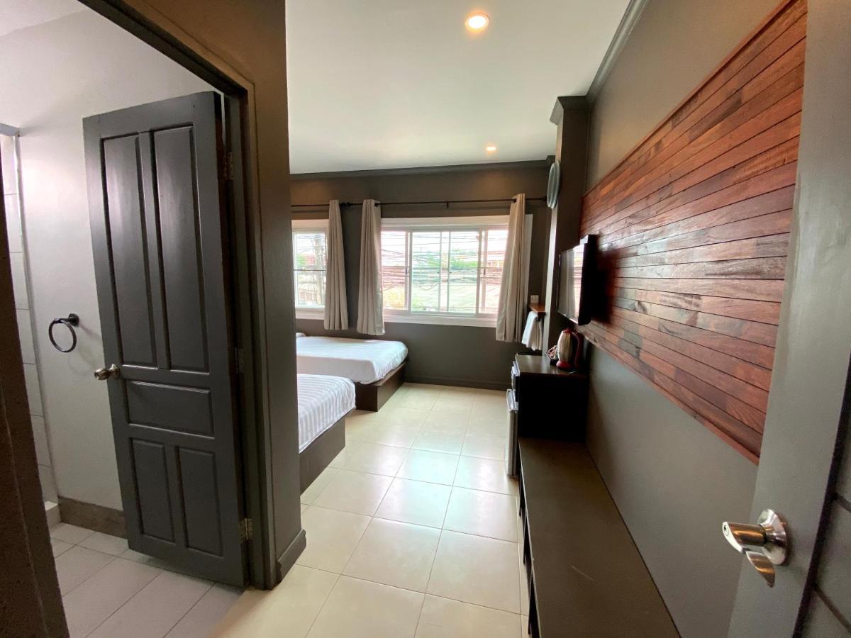 Patuxay Place Vientiane Exterior foto